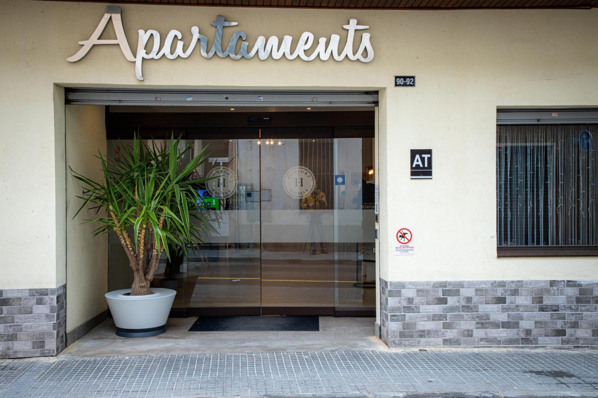 Apartamentos Comfort Calella Exterior photo