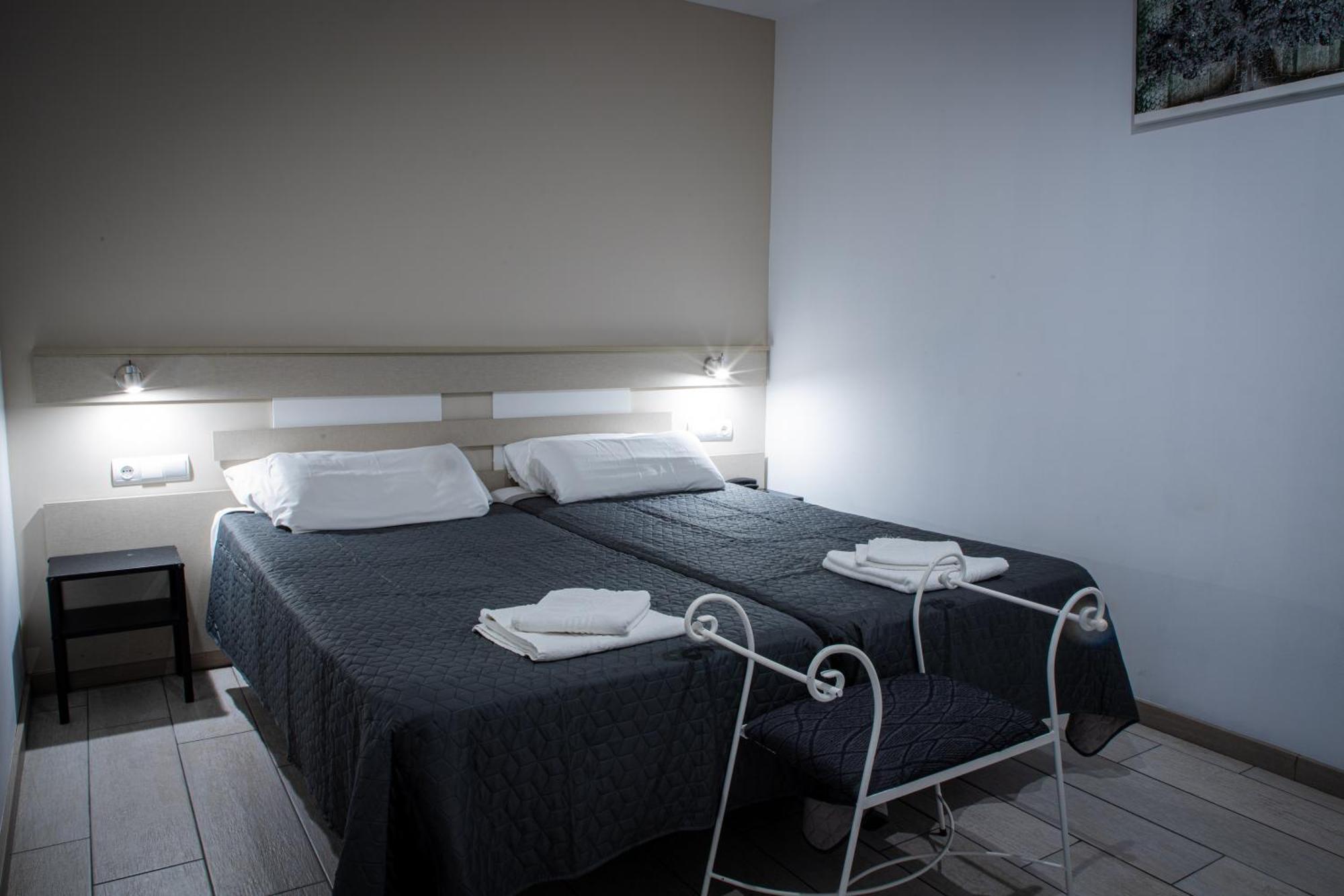 Apartamentos Comfort Calella Exterior photo